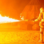 Un flametrooper déclare sa flamme à sa bien-aimée : 64 morts.